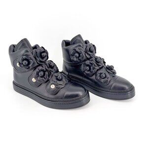 Chanel Camellia Flower High Top Sneaker Boots Navy Blue Leather Size 38 US 7–7.5